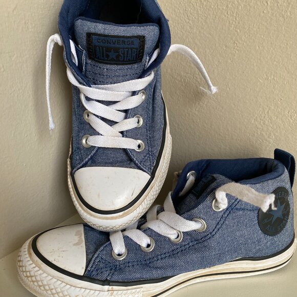 Lot of 2 pairs of Converse Chuck Taylor All-Star Mid-Top Sneakers - Youth Size 2 - Picture 7 of 9